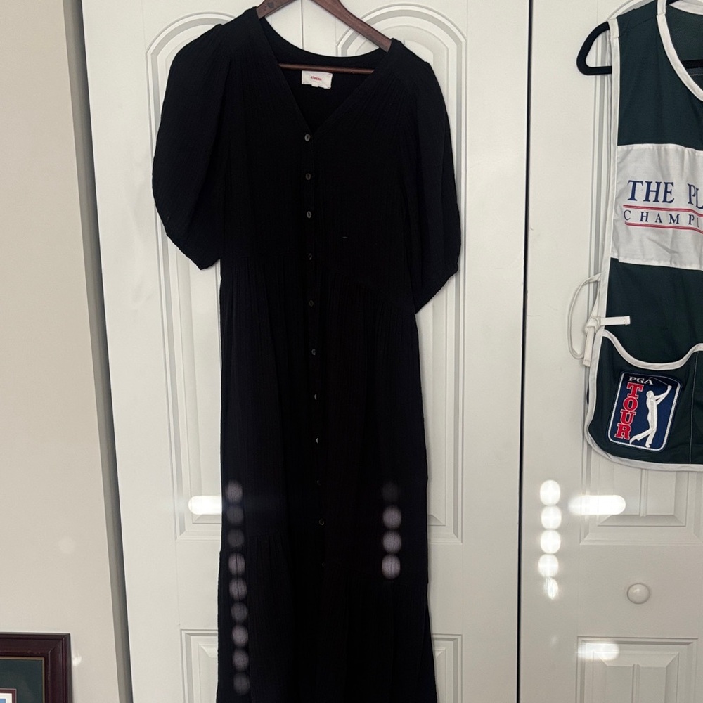 XiRENA Black Long Sleeve Dress
